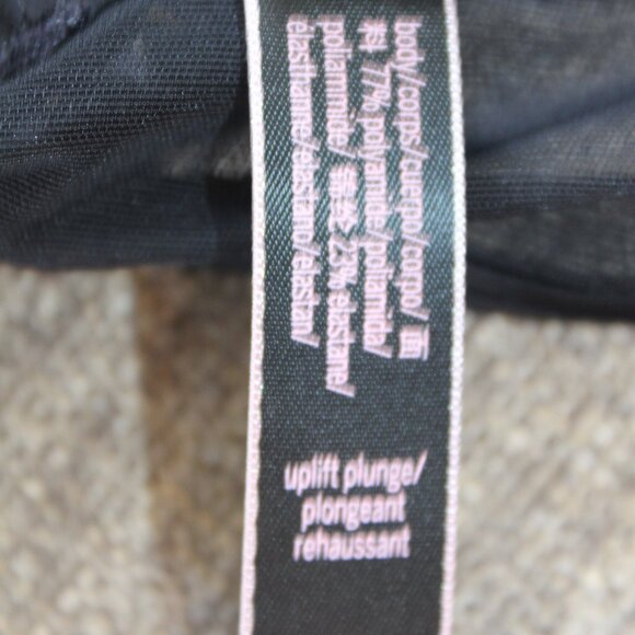 Victoria's Secret Bra Size 34C Uplift Plunge Plongeant Front Close Black - Picture 11 of 12